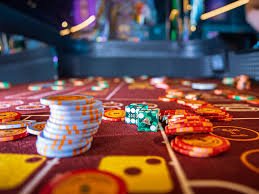 Halaman penukaran poin Program Loyalitas freebitco menampilkan berbagai hadiah dan nilai tukar